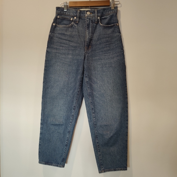 Madewell Balloon Jeans in Whistler Wash - Picture 2 of 12